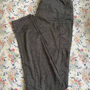 Gray Leggings with pockets